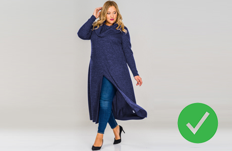 Трикотажное платье-свитер