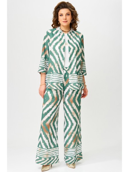 1562 изумрудный